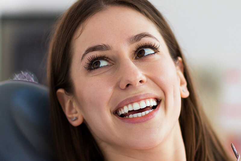 Dentist Offers Dental Cleaning Treatments in Oakville, ON  Area