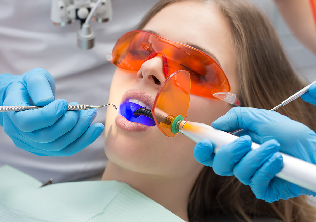 Dental Practice Offers Laser Dentistry Treatment in Oakville, Ontario Area 