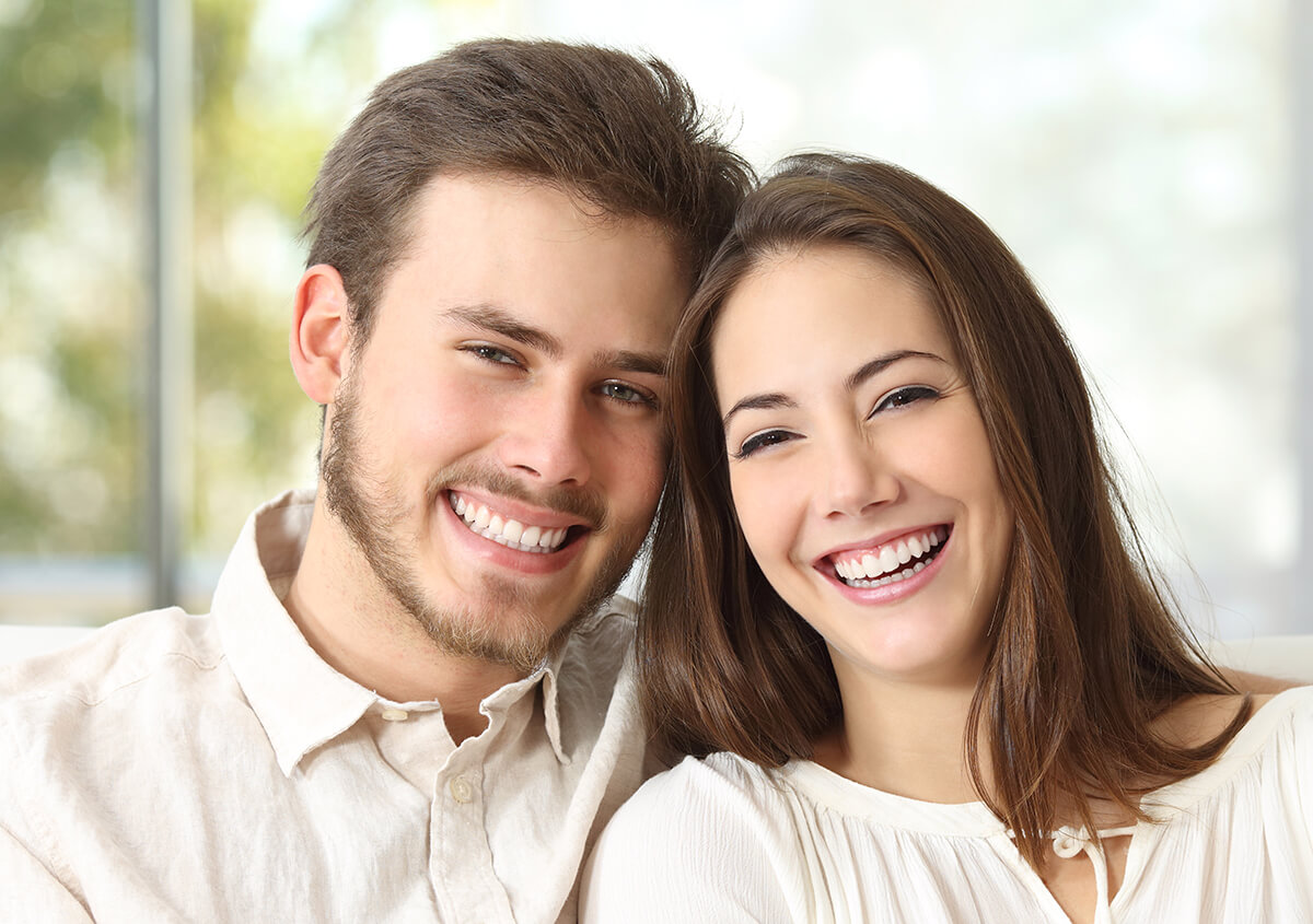In Oakville Area Patients Ask, What is Teeth Bonding for Gaps?